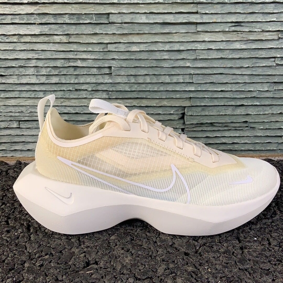 Nike Vista Lite - Picture 1 of 6